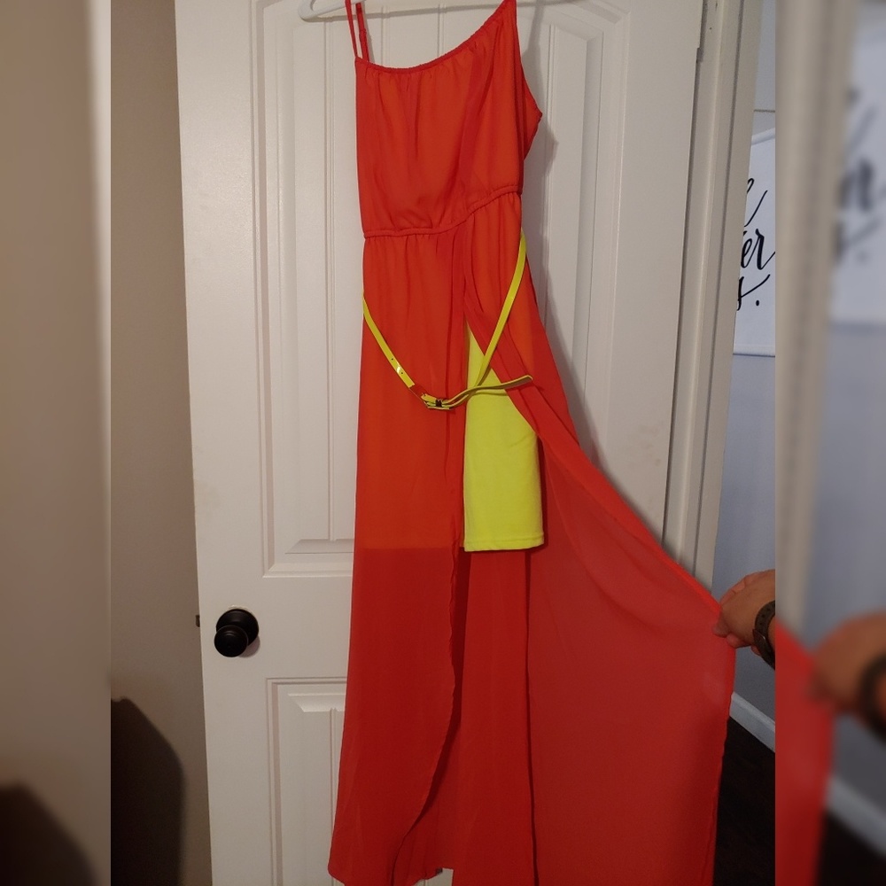 High low dress with belt